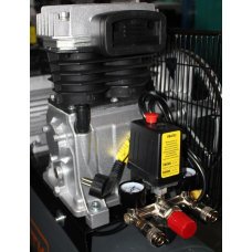 Поршневой воздушный компрессор GTM KCH2070A-50L (27155)